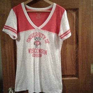 Wisconsin Badgers top
